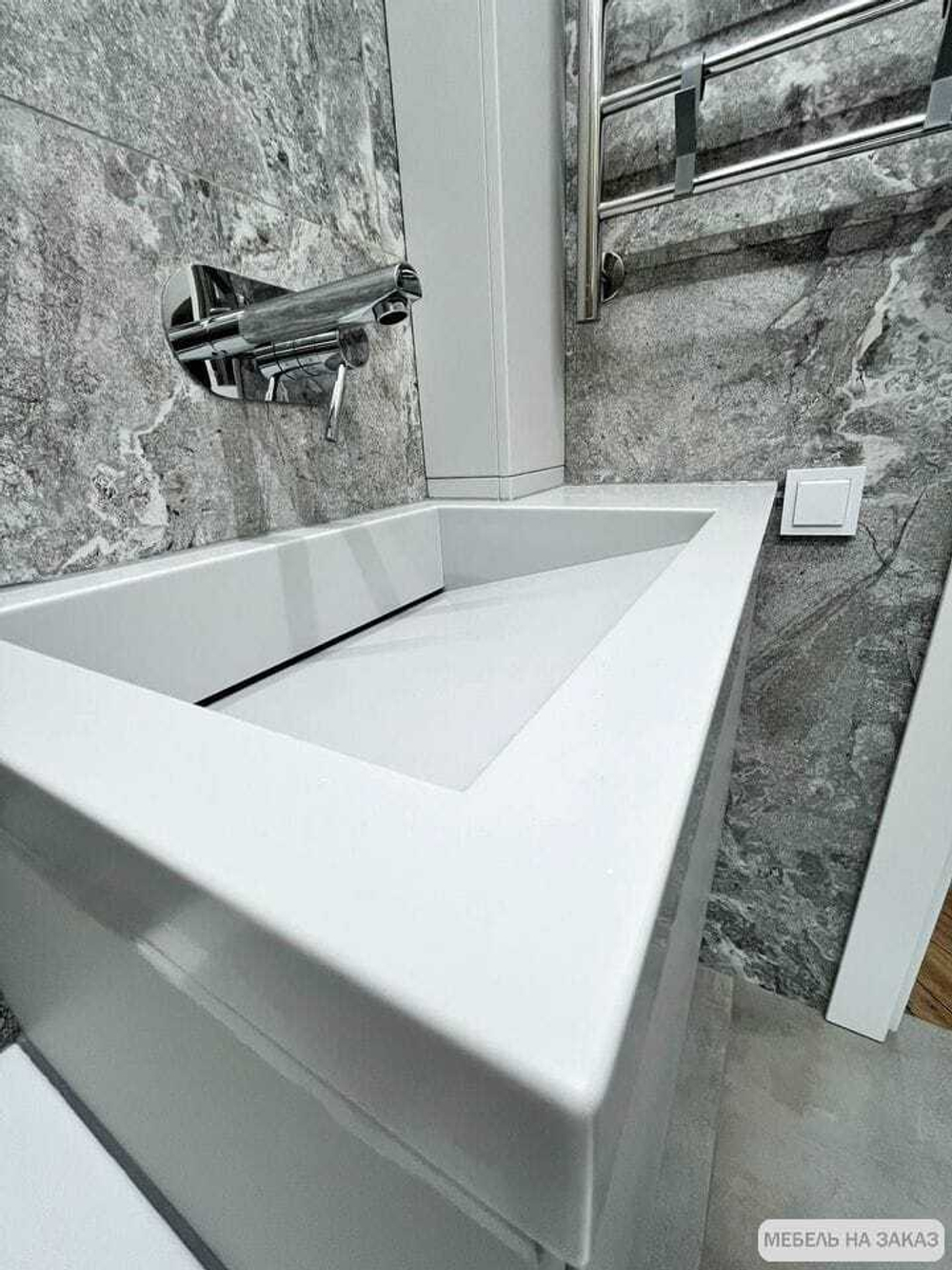 Подвесная тумба под раковину на заказ