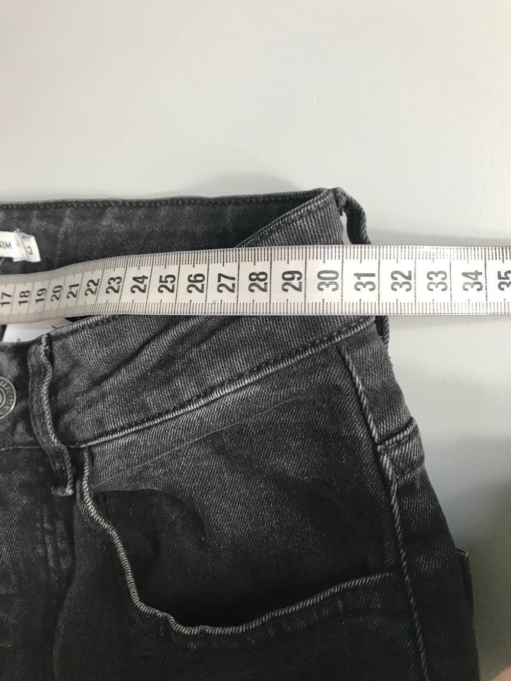 Джинсы Zarina темные, визуально на 42 размер