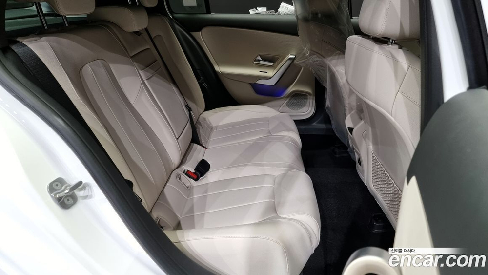 Mercedes-Benz A-Class W177 A220 Hatchback (04.2024)