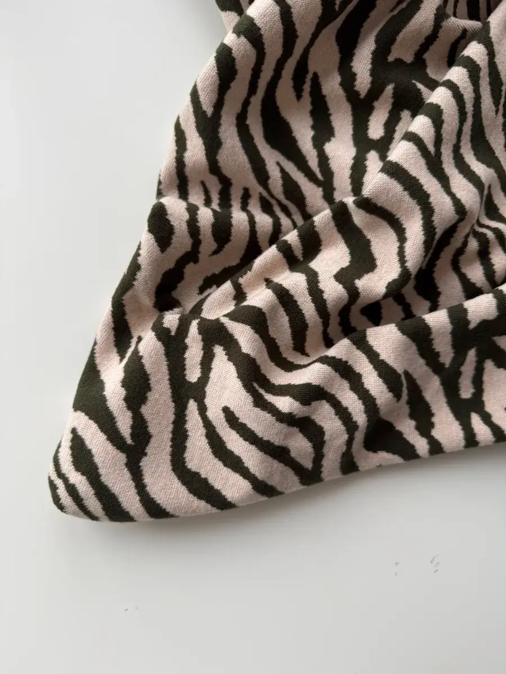 Ткань вязаный трикотаж теплый