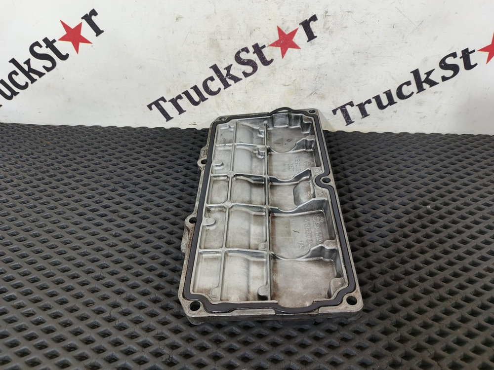 Крышка блока цилиндров