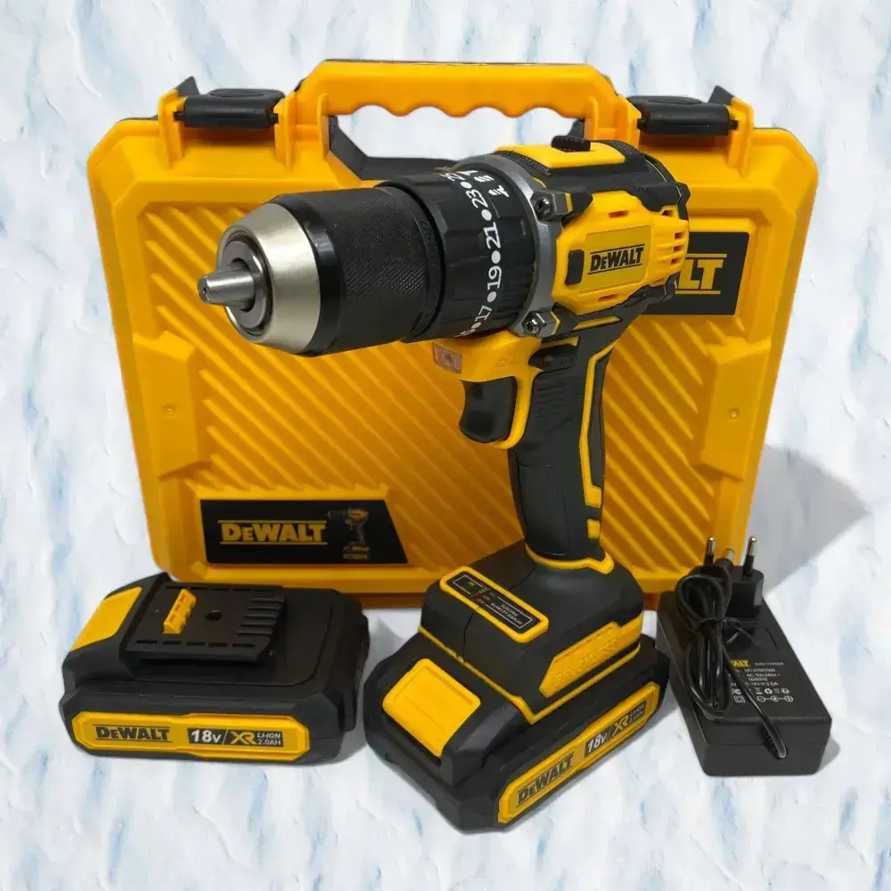 DeWalt Дрель-шуруповерт, 18 В, 55 Нм, 2 АКБ