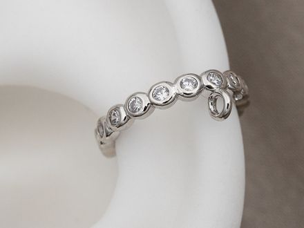 Кафф "Дорожка" с петелькой для подвеса