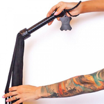 Флоггер из натуральной кожи Scandal, черный