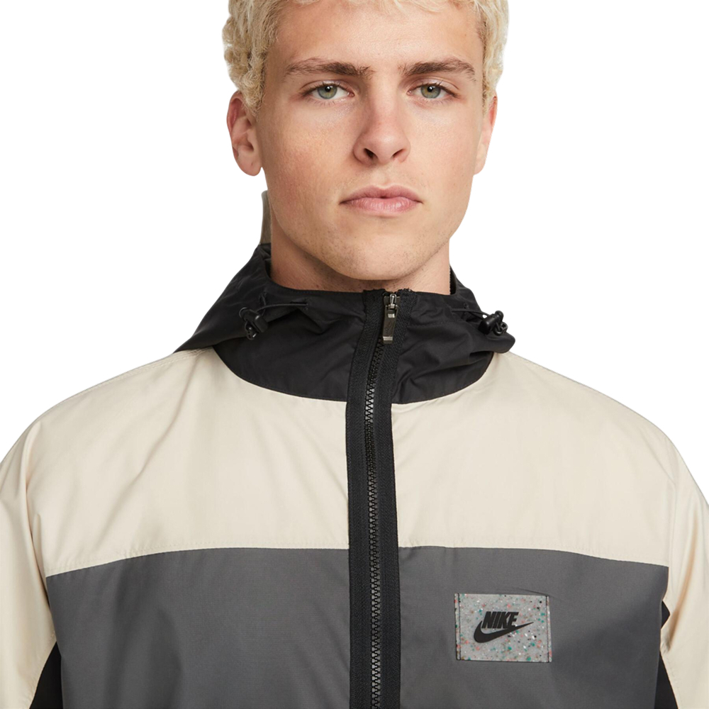 Ветровка Nike Sportswear Woven Cream/Graphite