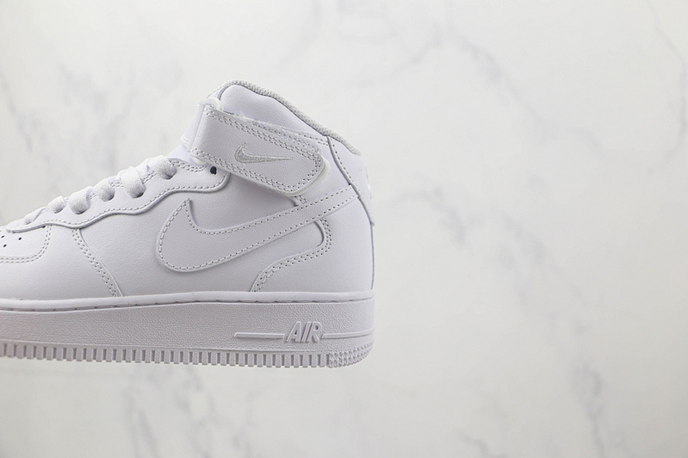 Nike air force 1 mid 07 women 2025
