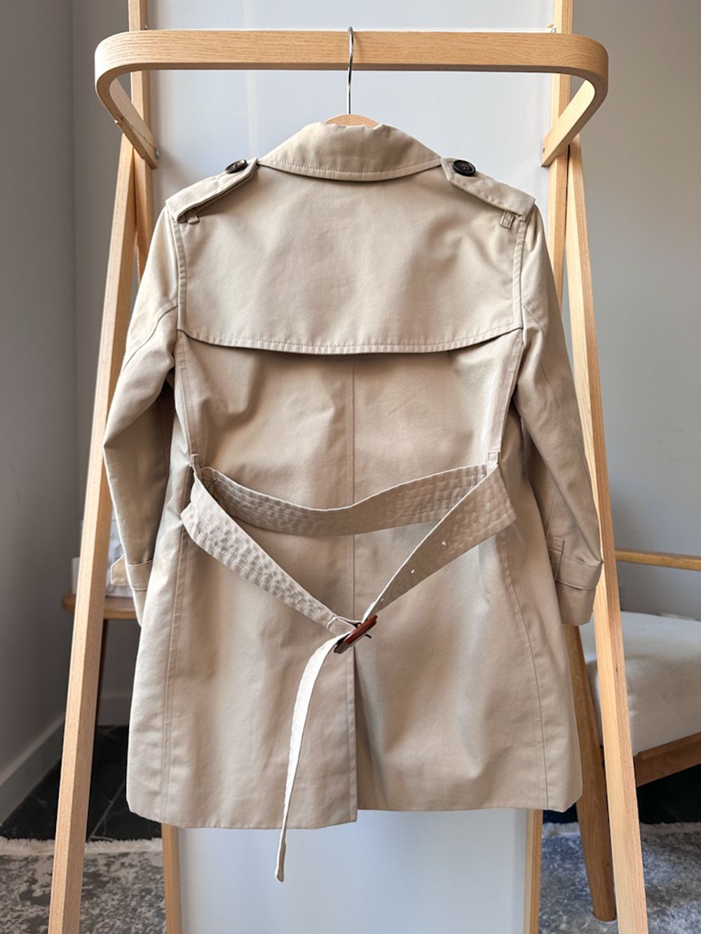 Плащ Burberry, 110