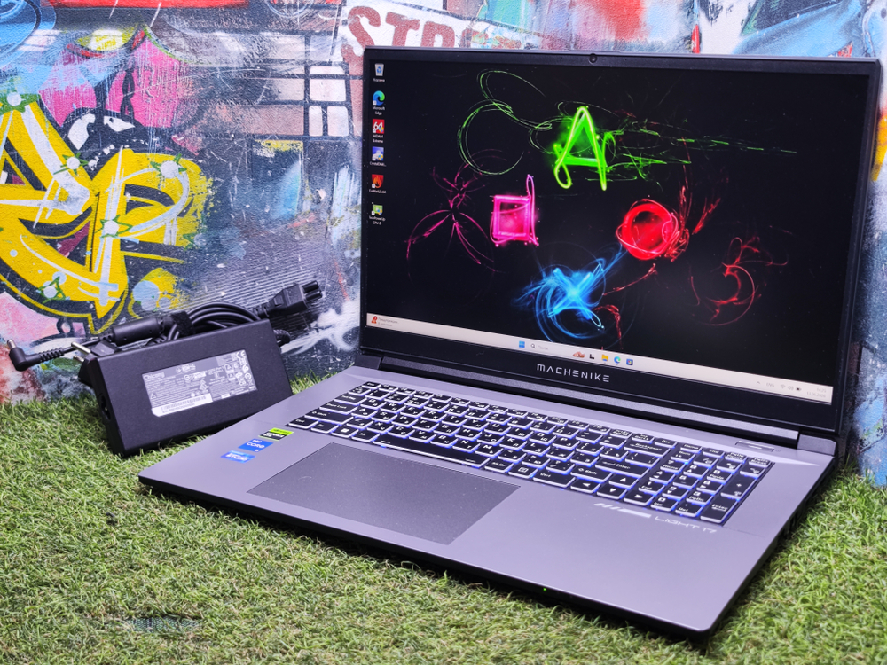 MACHENIKE L17 i5-12450H/RTX 4050/16Gb/1Tb/144Hz/FHD/IPS/Pulsar L