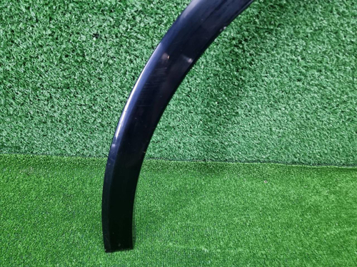 Расширитель передний левый Audi Q7 2 (2015-2019)