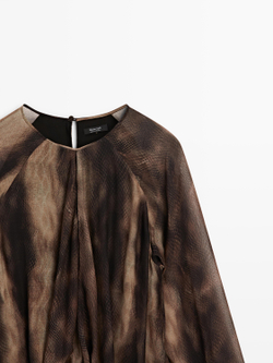 Massimo Dutti Платье из струящейся ткани с анималистическим принтом, коричневый