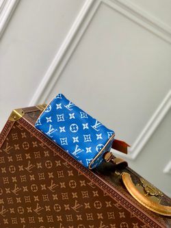 Louis Vuitton Speedy P9 Bandouliere 18