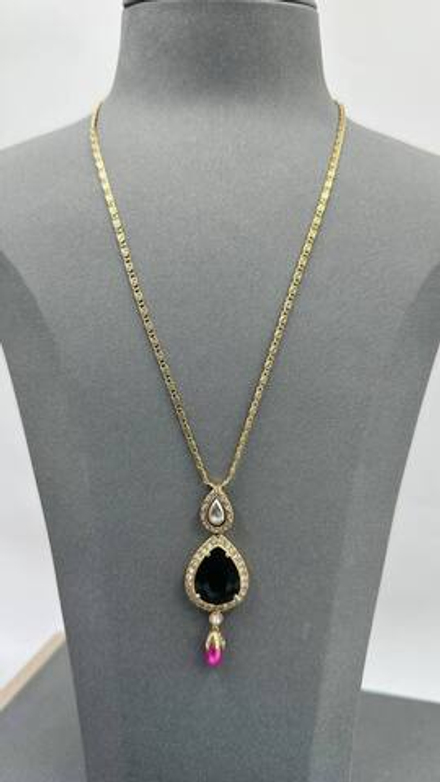 Кулон Alexander McQueen