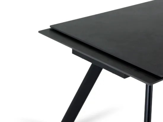 Раскладной обеденный стол Bronte черный керамика 160-240