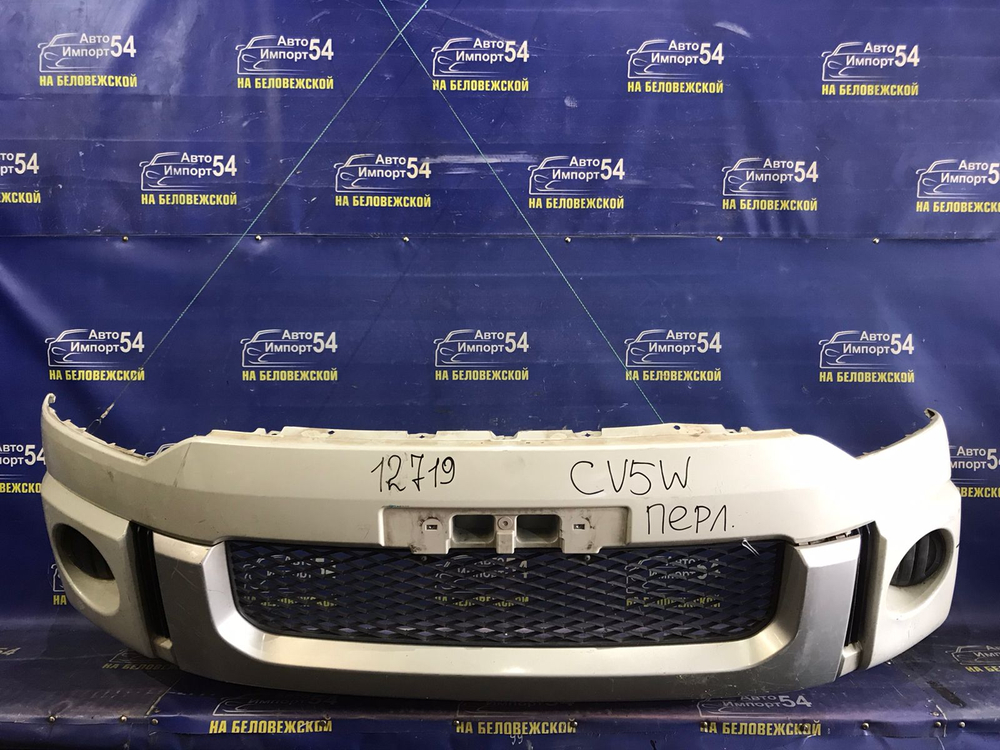 Бампер передний MITSUBISHI DELICA D:5 2007-2019