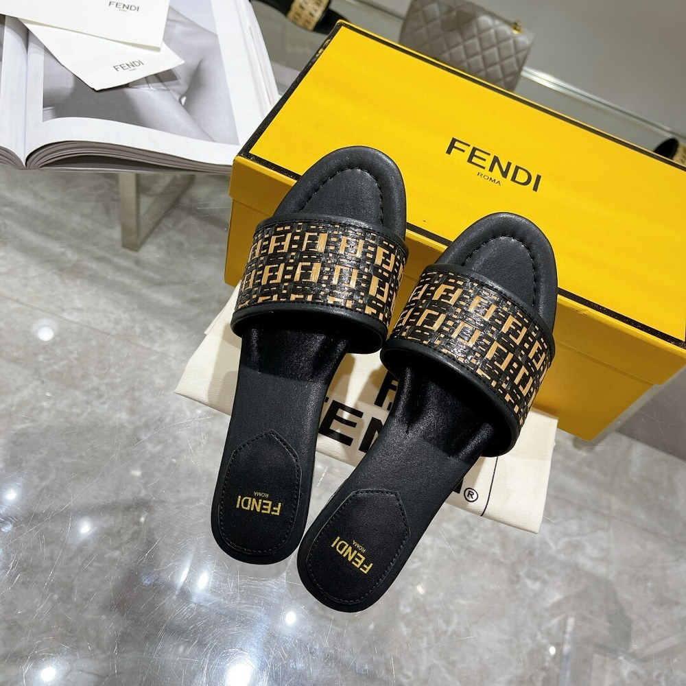 Fendi Signature Slides