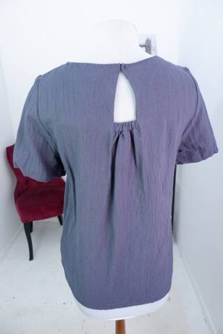 Блузка Mango сдержанная, маркировка М, визуально на 46 размер