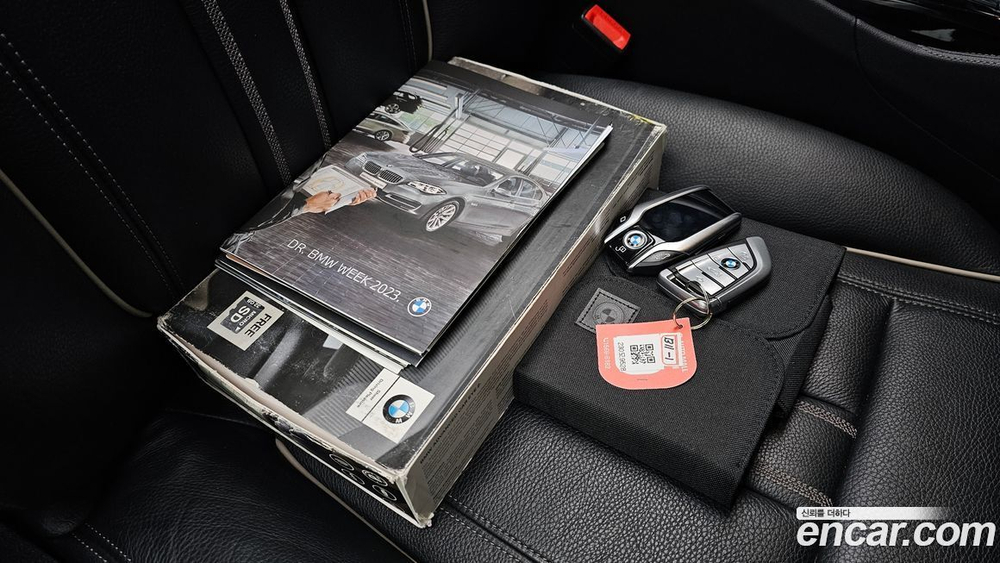 BMW 5 Series (G30) 520i Luxury (09.2019)