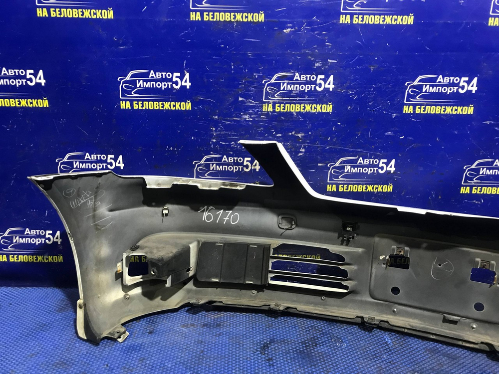 Бампер передний TOYOTA CROWN 2003-2005