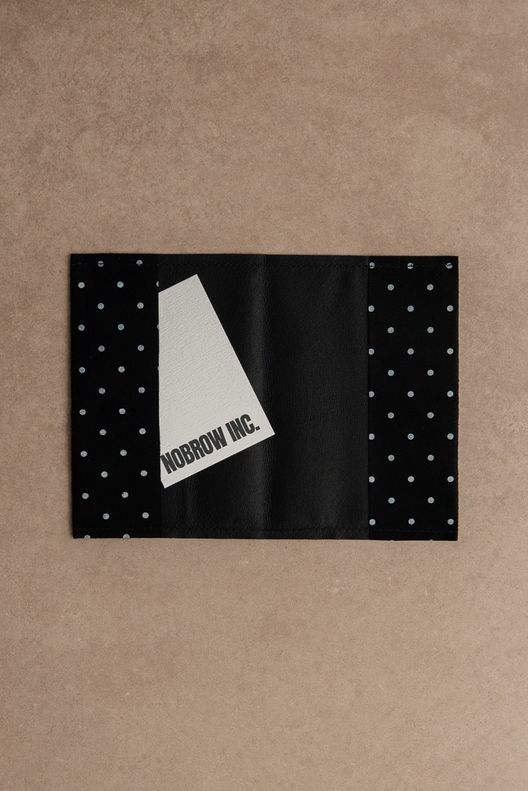 Обложка на паспорт SUEDE PASSPORT CASE DOTS / Nobrow Inc.