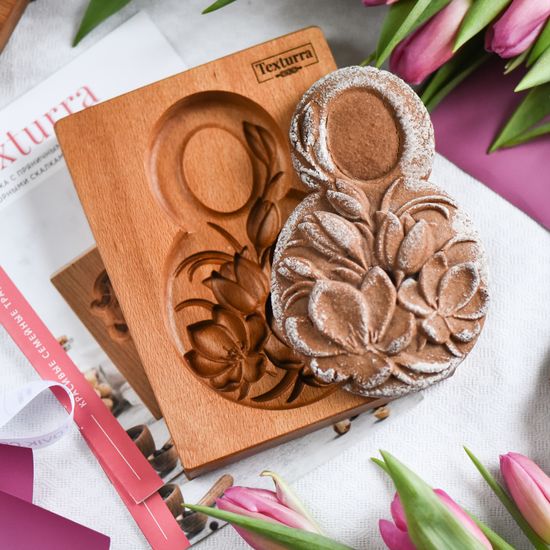 Пряничная форма Восьмерка с тюльпанами