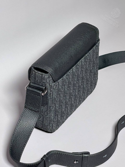 Сумка через плечо Christian Dior Saddle