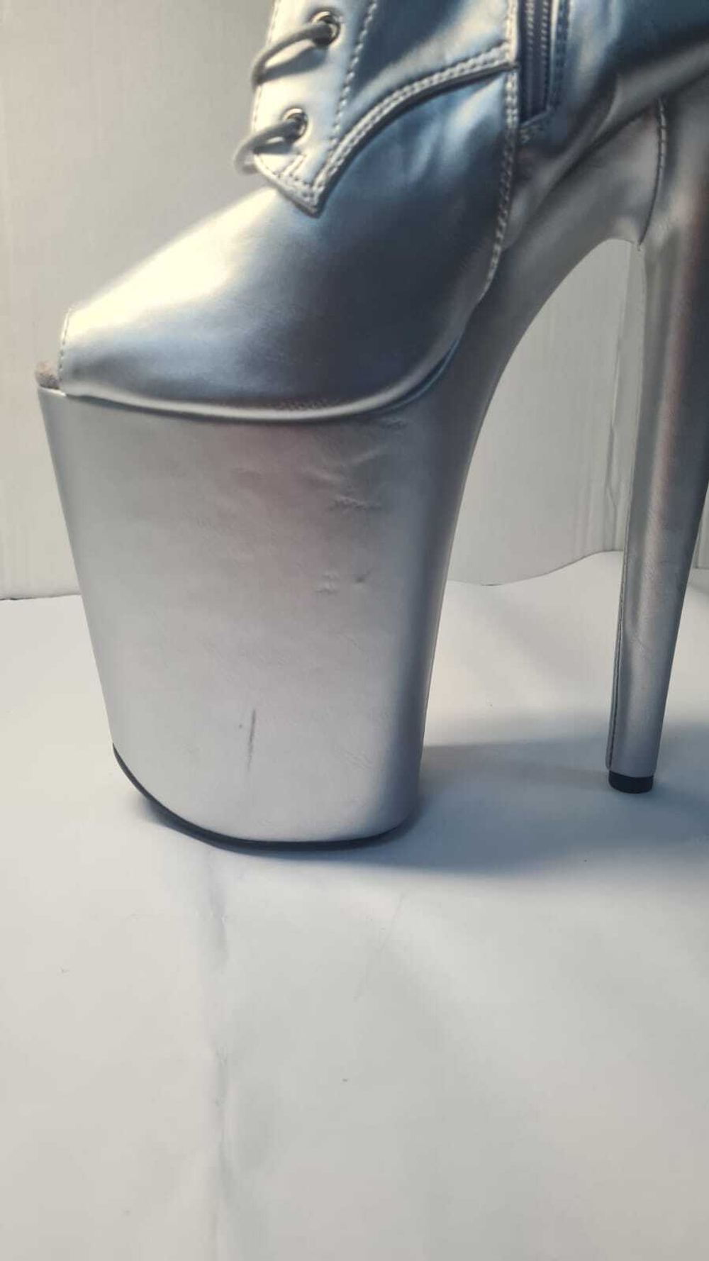 KIKO. Ботильоны четверки. PU. Открытые - SHDB-015-4-PU-sil-sale39_017