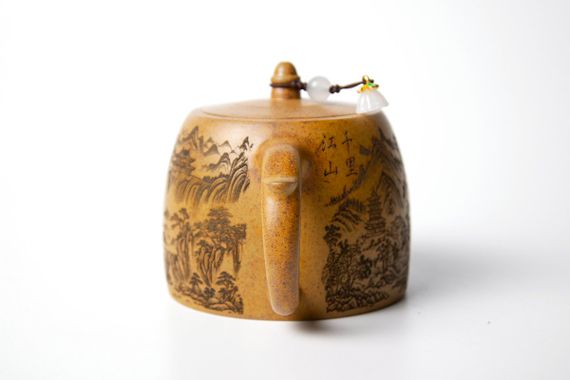 Чайник «Гора и колодец», исинская глина, 230 мл.