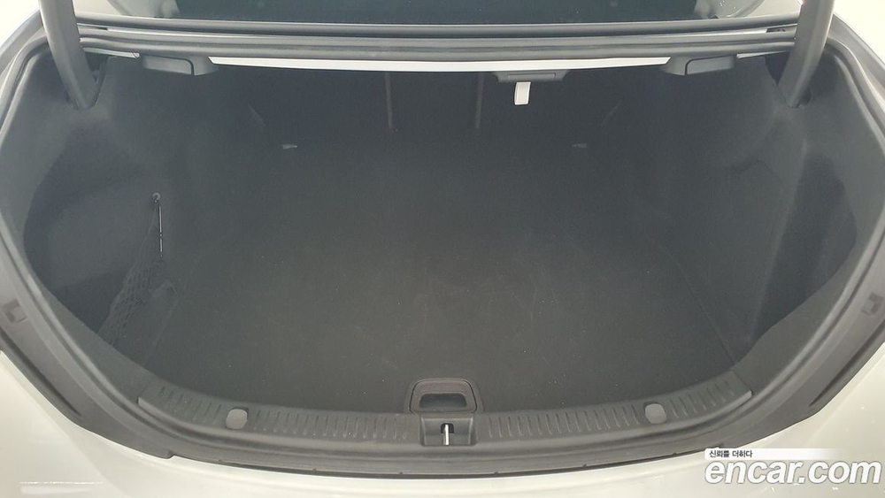Mercedes-Benz E-Class W213 E250 Avangarde (06.2021)
