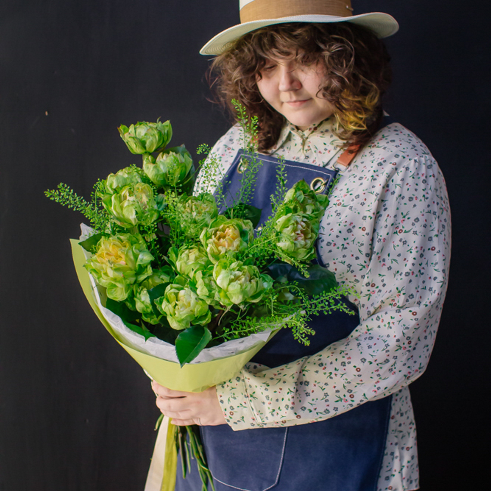 21. Оригинальный букет из розы сорта Вегги