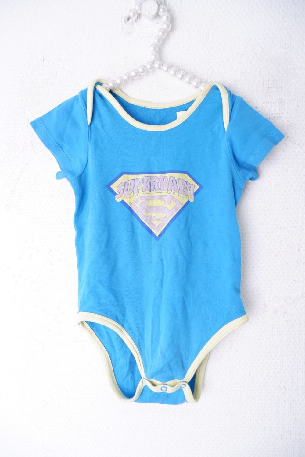 Боди яркое на 6 месяцев