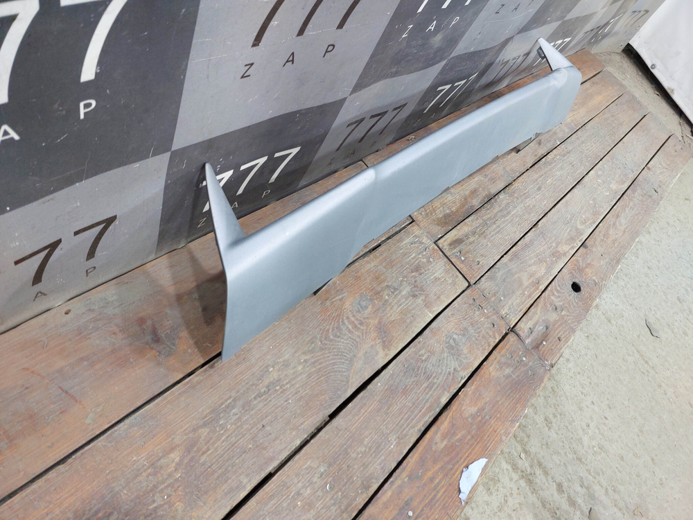 Накладка переднего бампера Honda CR-V 5 (RW) 16-нв Б/У Оригинал 71110TLAAA000