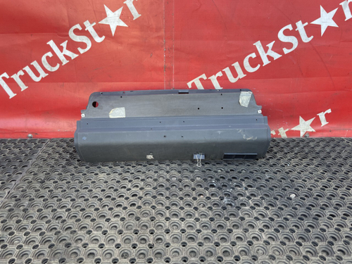 Hакладка вepxней консoли