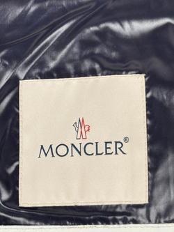 Пуховик Moncler
