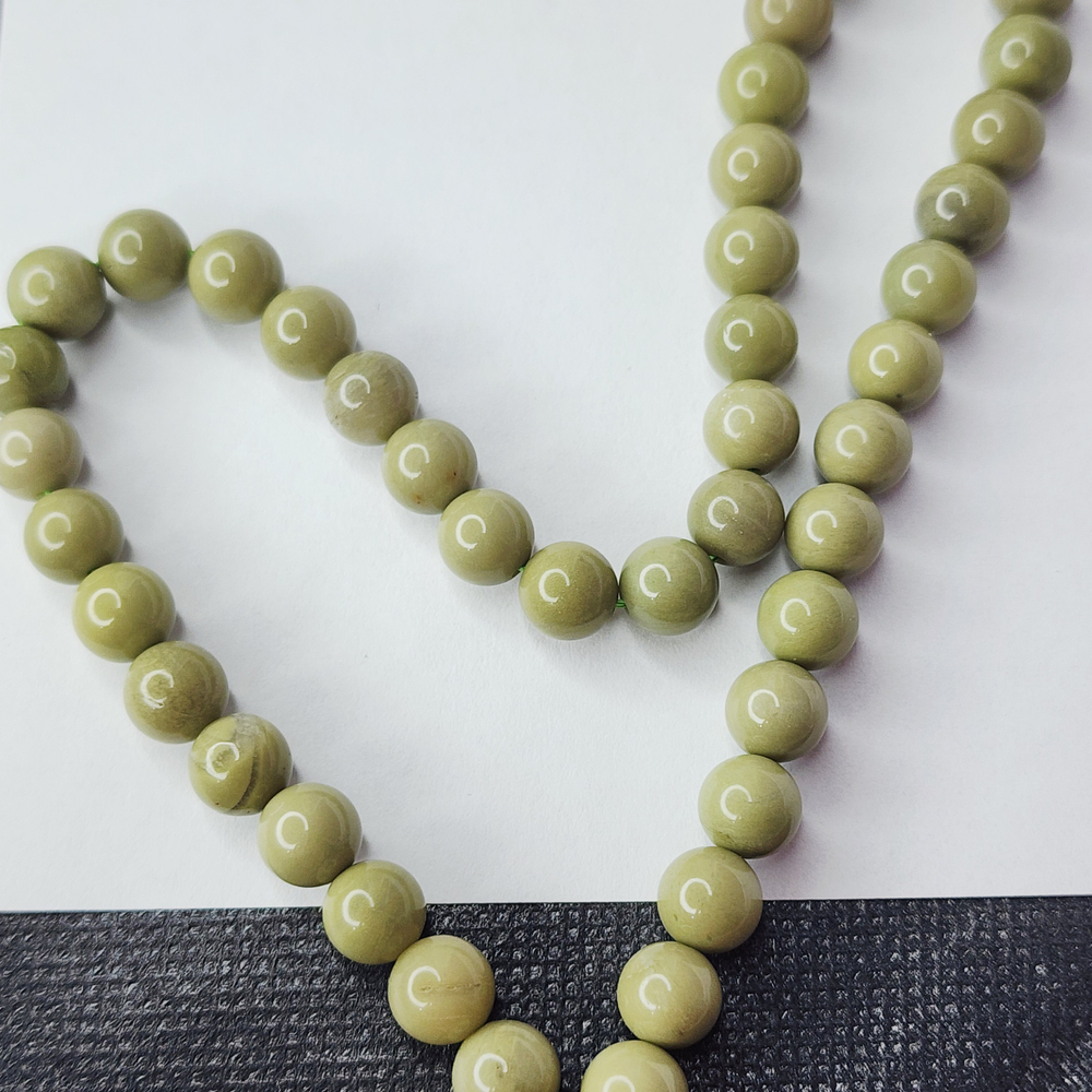 Агат Алашань, цвет авакадо, шар 8 мм, штучно