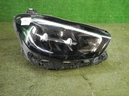 Фара правая Mercedes E W213 (2020-2023) LED
