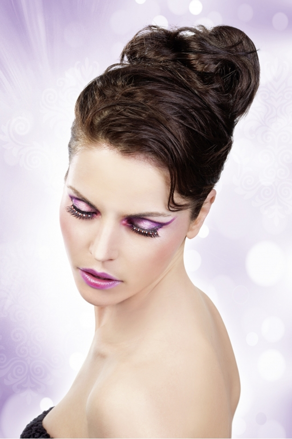 Чёрные ресницы с красными и серебрянными стразами (Цвет: черный с красным)