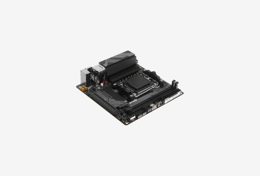 GIGABYTE A620I AX_0426709110237