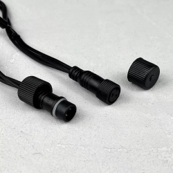 Светодиодная бахрома с колпачком 3,2*0,9 м., 168 экстра теплых белых LED ламп, мерцание, каучуковый черный провод, LTC (LL168BLW-1-2EWW)