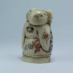 Нэцкэ Фукурокудзю с мешком и кисетом