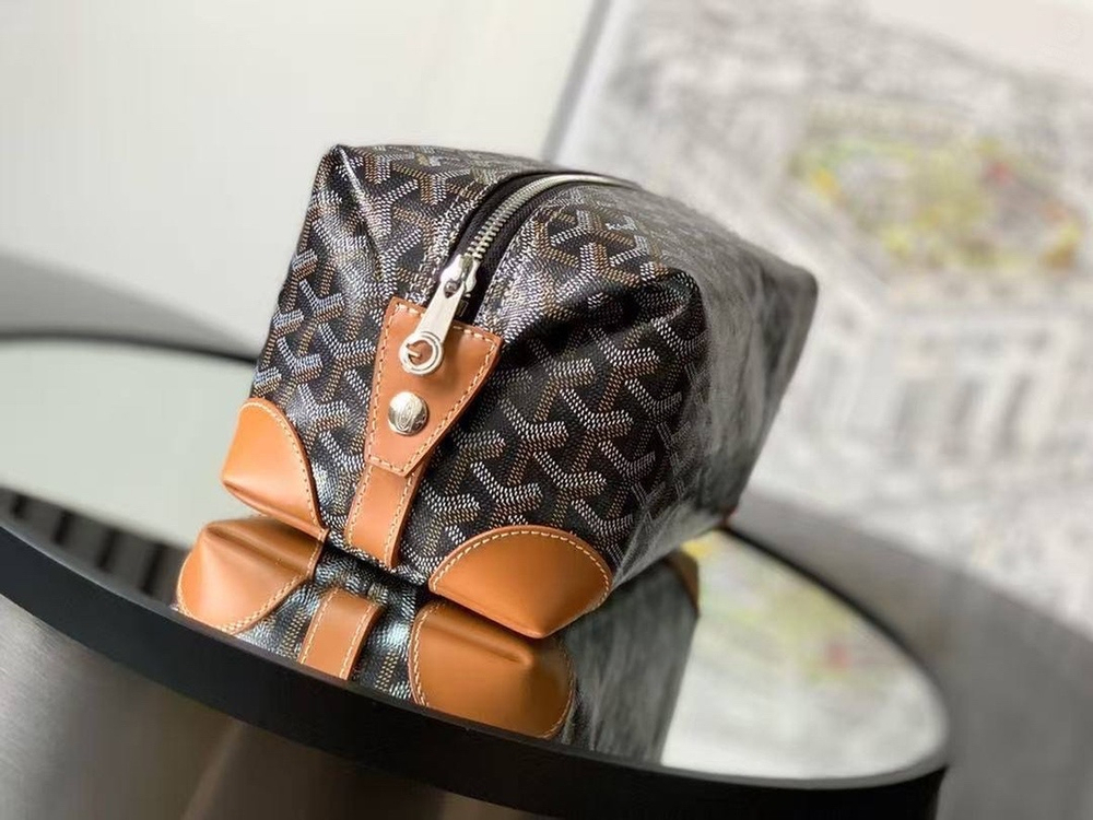 Несессер Goyard