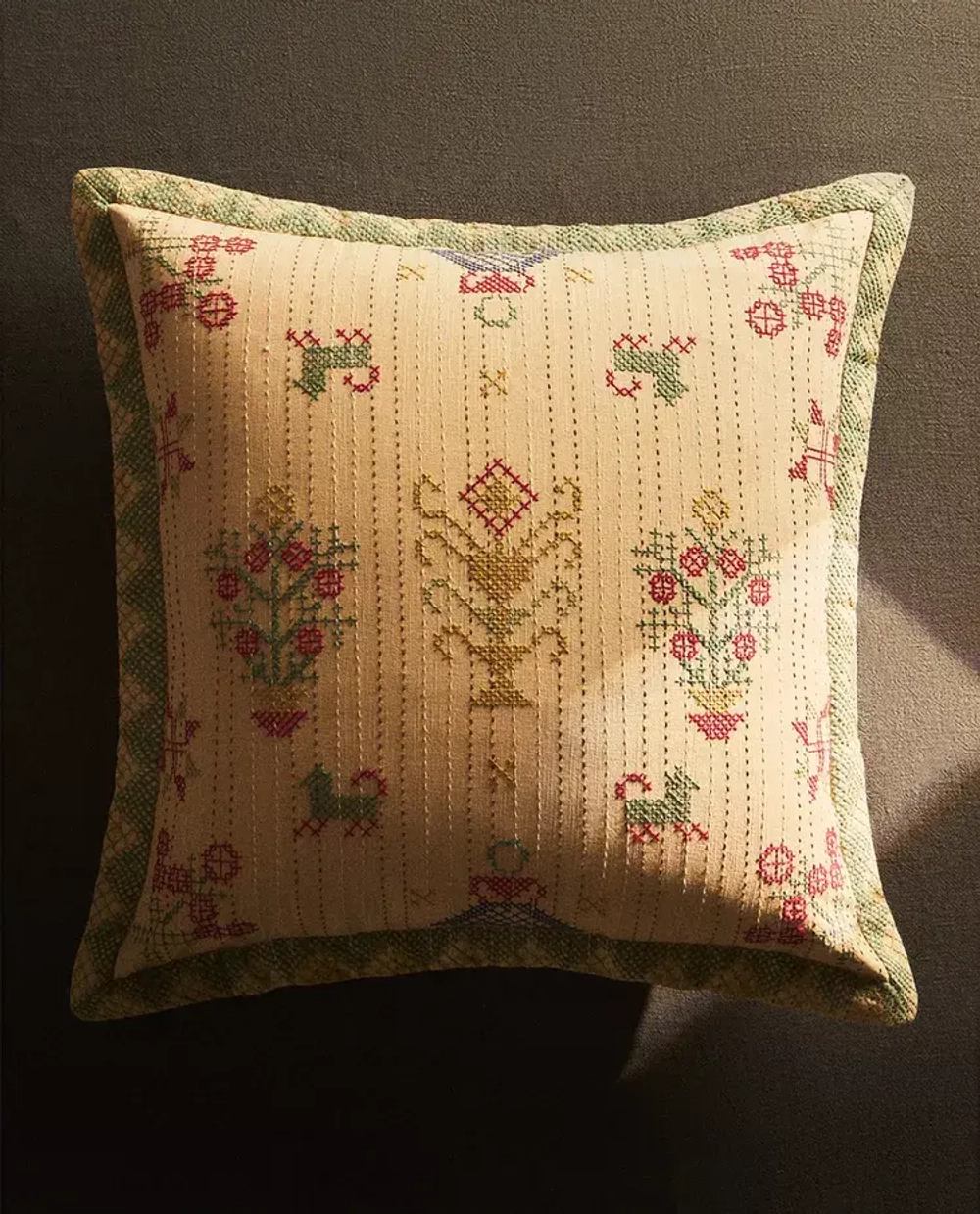 ZARA HOME НАВОЛОЧКА ДЛЯ ДЕКОРАТИВНОЙ ПОДУШКИ С УЗОРАМИ, СВЕТЛО-БЕЖЕВЫЙ