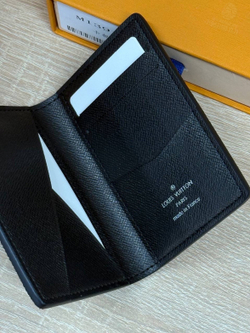 Визитница Louis Vuitton