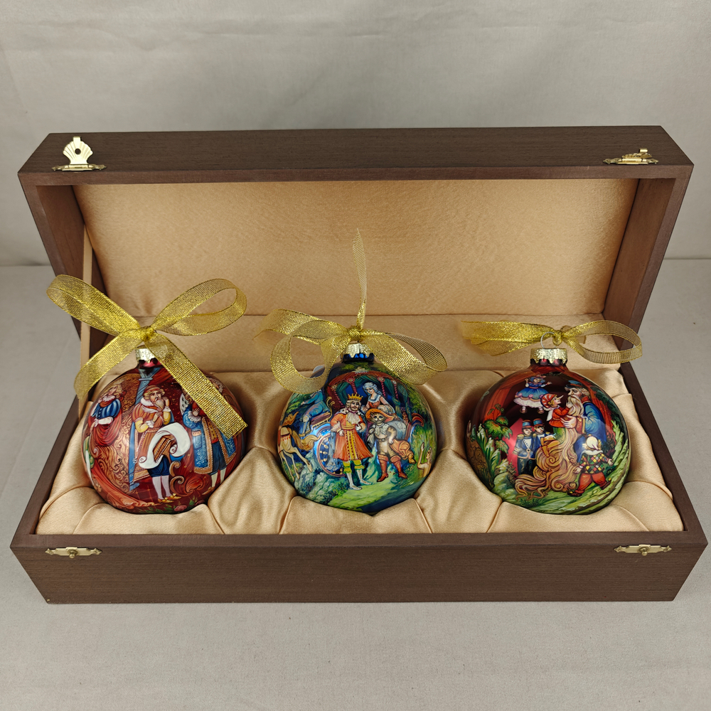 Набор из 3-х ёлочных шаров "Сказки" с росписью Палех