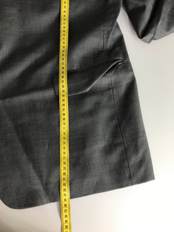 Пиджак для деловой встречи, визуально на 56 размер