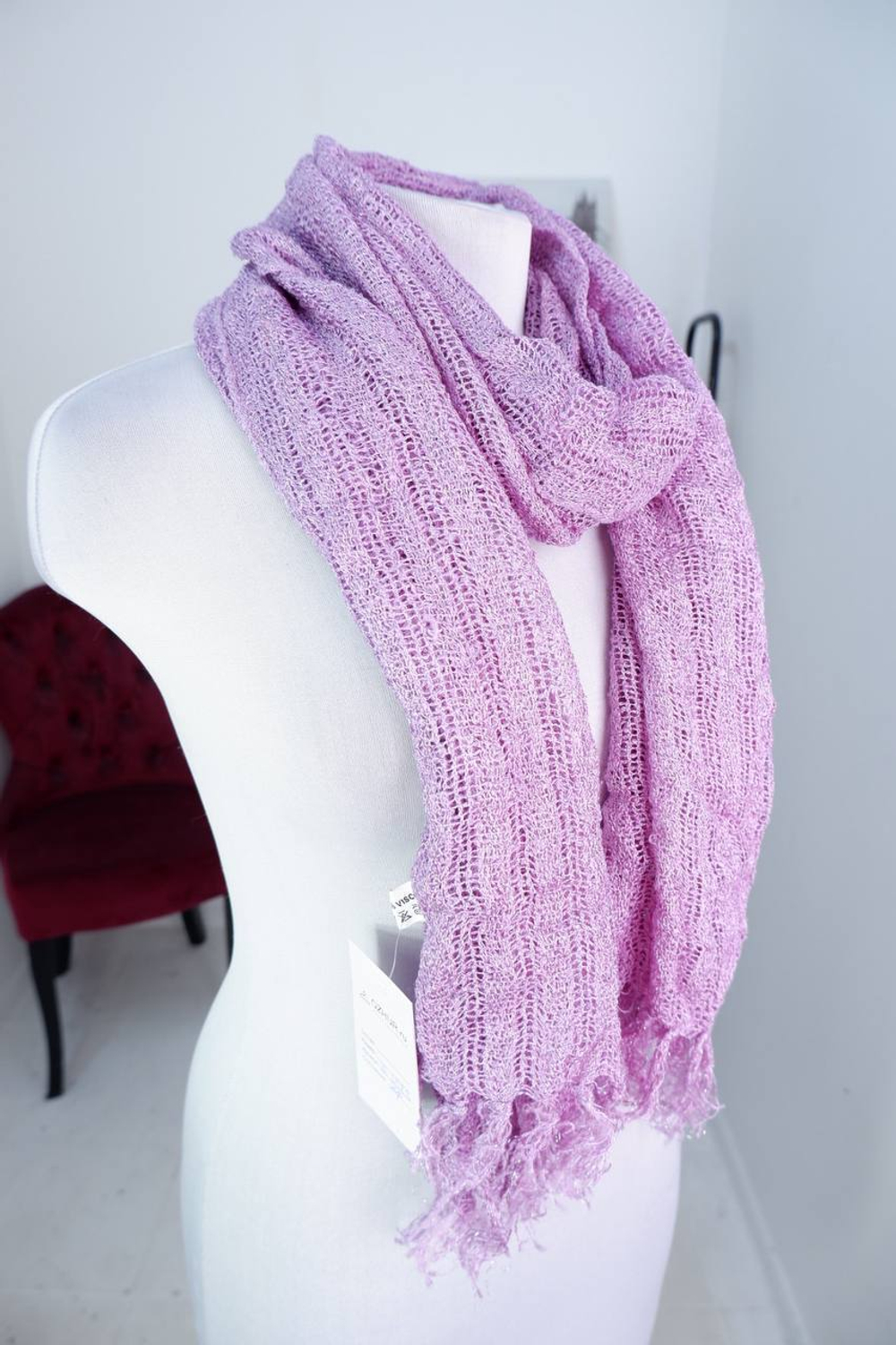 Шарф красивого оттенка