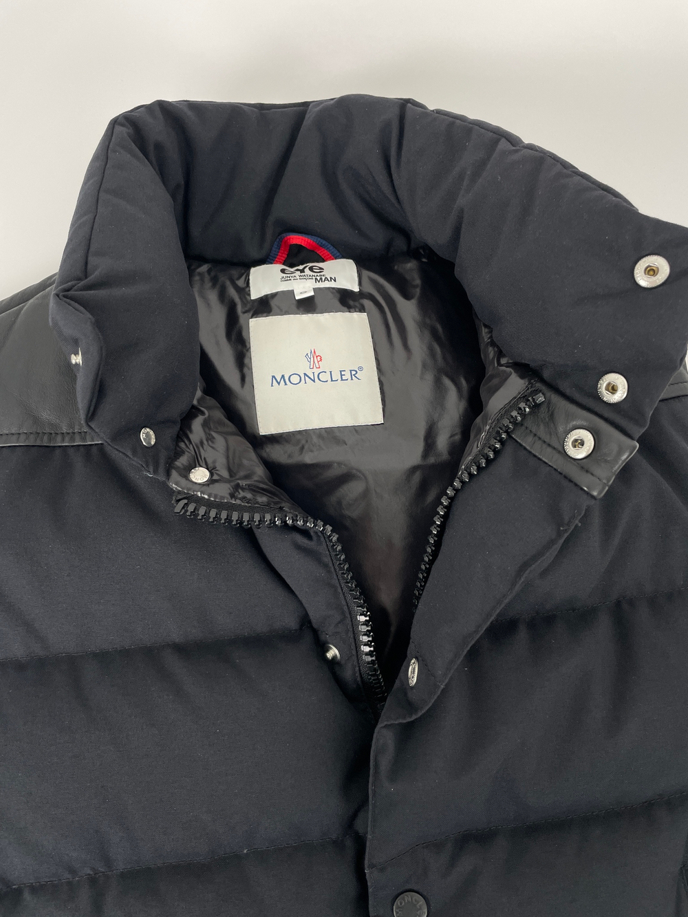 Жилет Moncler