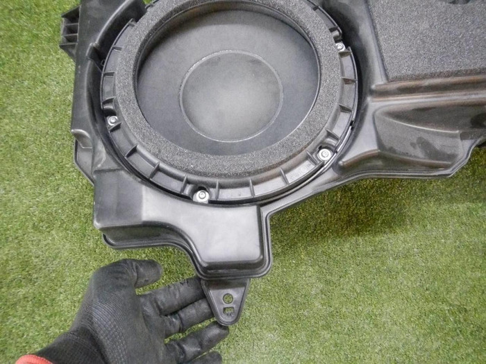 Сабвуфер Lexus LX 3 (2007-2015)