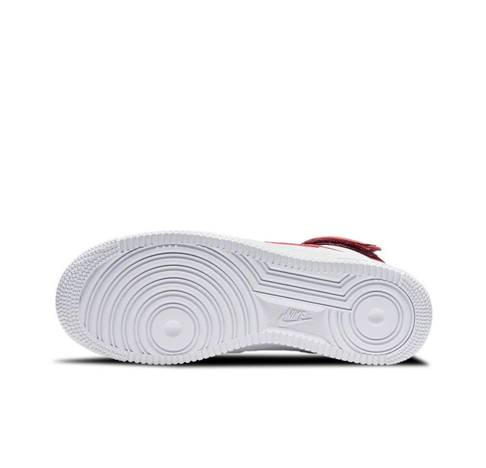 Женские кроссовки Nike Air Force 1 High 'White Team Red' 334031-119