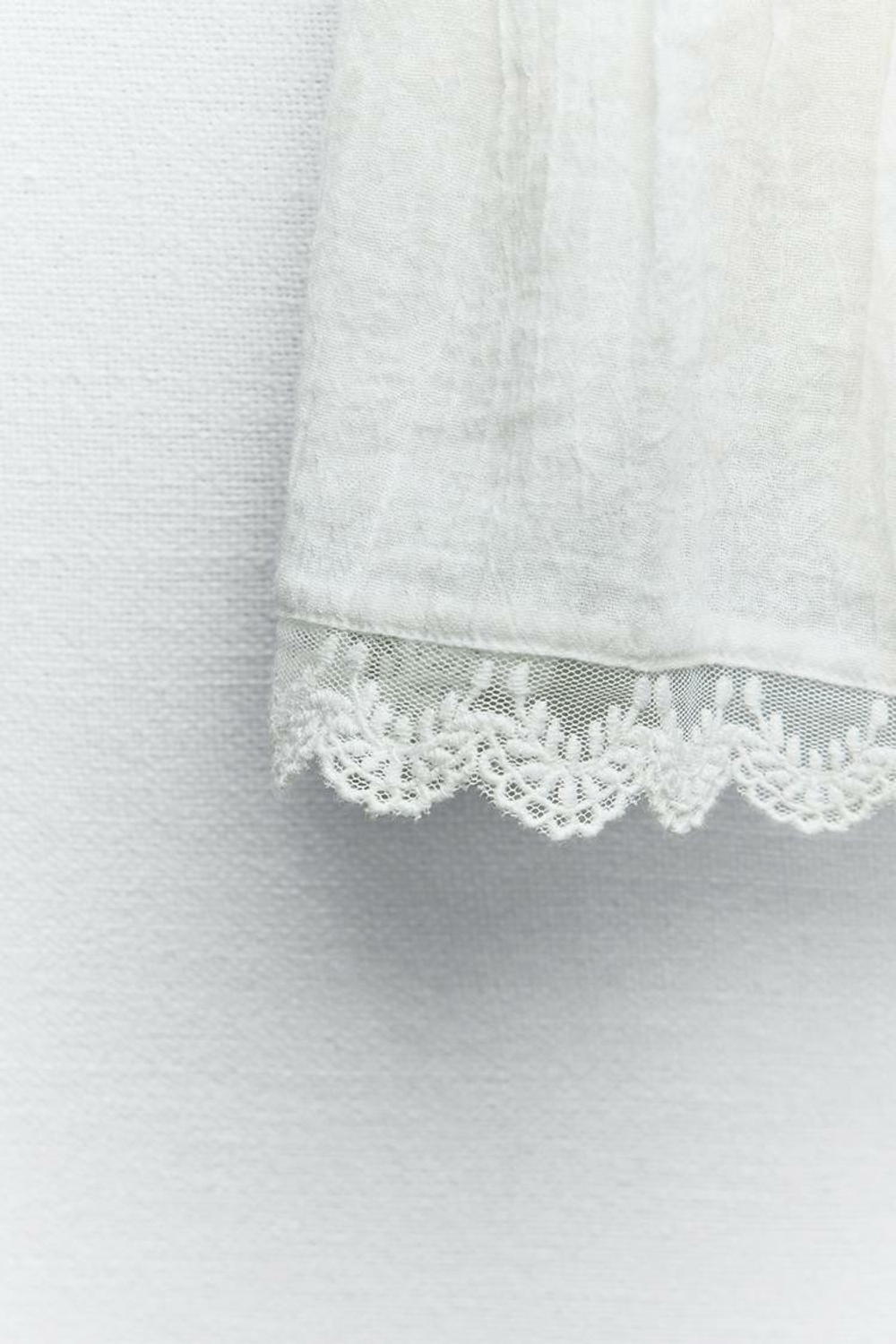 ZARA ТОП С ВЫШИВКОЙ, БЕЛЫЙ