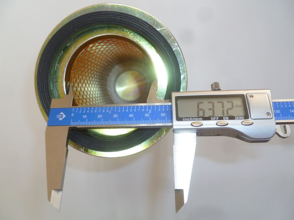 Фильтроэлемент воздушный цилиндрический (Д=109х62х217 мм) SDG 10 000 (кожух)